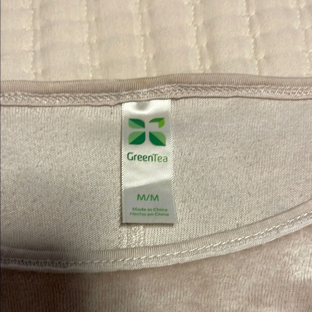 Casual Cream Velour Women's Top - Picture 3 of 4